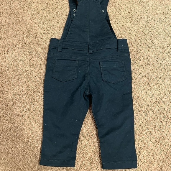 Carters’s Girls Black Overalls Size 9 Months - Picture 3 of 3
